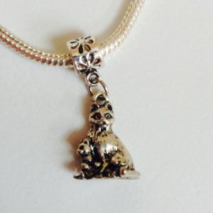 “CAT with Kitten” Sterling Silver Plated Dangling Charm For European Bracelets